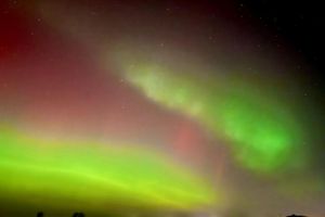 Polarlichter leuchten über Sachsen-Anhalt. - Foto: Thomas Schulz/dpa