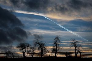 Herbstliche Abendstimmung in Unterfranken - Foto: Karl-Josef Hildenbrand/dpa