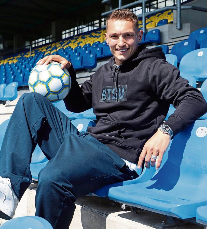 „Ich wollte Verantwortung tragen – sowohl auf dem Platz als auch außerhalb“: Sven Köhler wurde zum stellvertretenden Kapitän bei Eintracht Braunschweig ernannt. Foto: Verein
