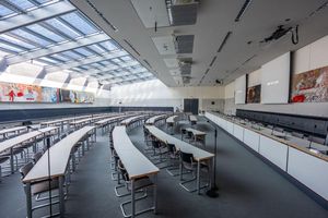 Das Streitobjekt: Sitzungssaal «3 S 001» im Reichstagsgebäude. Die SPD-Fraktion hat ihm den Namen «Otto-Wels-Saal» gegeben. - Foto: Michael Kappeler/dpa