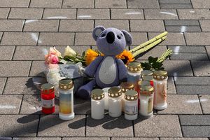 Ein junger Mann soll im Norden Baden-Württembergs einen Zwölfjährigen mit dem Auto angefahren und getötet haben. - Foto: Marijan Murat/dpa