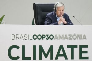 Ernster Warner: UN-Generalsekretär Guterres - Foto: Fernando Llano/AP/dpa