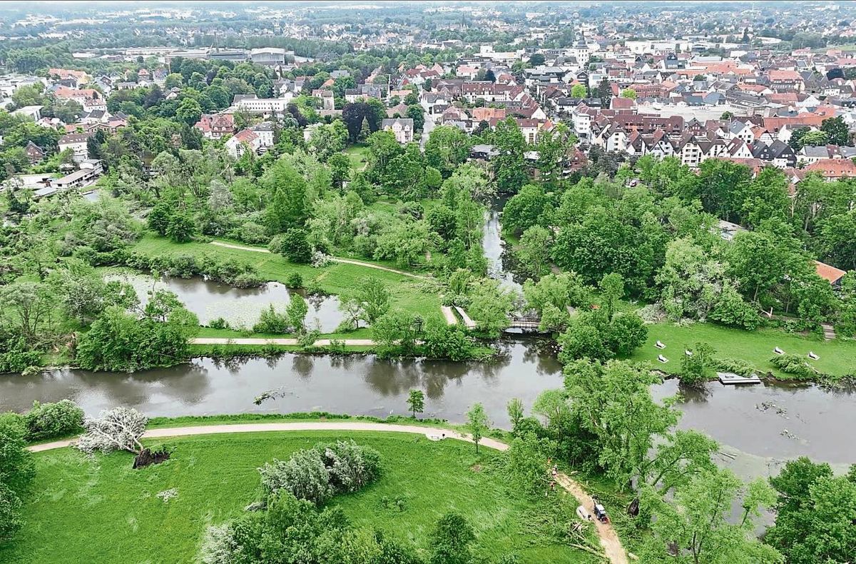 Der Tornado in Lippstadt hat 2022 auch im Grünen Winkel große Schäden angerichtet: Dort starten in Kürze umfangreiche Pflege- und Pflanzarbeiten. Archivfoto: Eickhoff