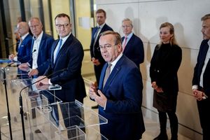 Es gibt eine Enigung im Streit um die Wehrdienst-Reform. - Foto: Kay Nietfeld/dpa