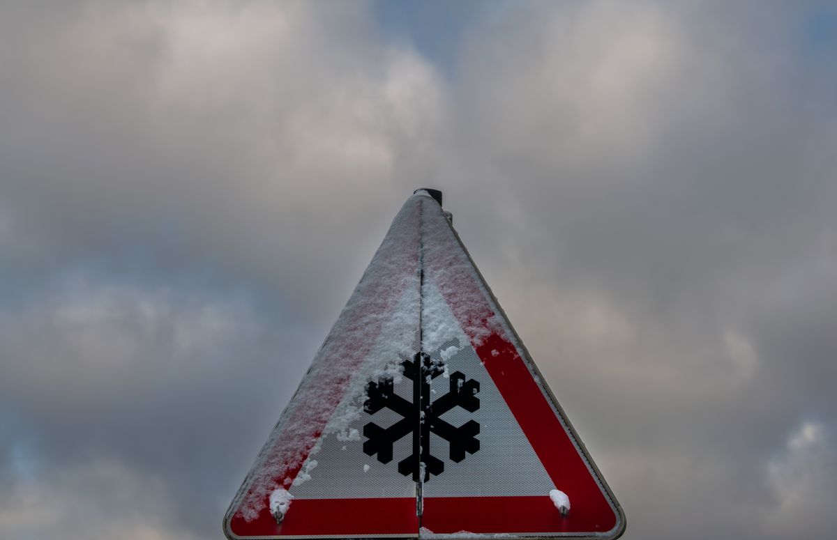 Aufgrund der Witterung verzögert sich die Zustellung der Zeitung in einigen Bezirken deutlich. Das E-Paper ist freigeschaltet. Foto: dpa