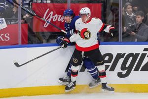 NHL-Star Tim Stützle wird für Deutschland bei der WM spielen. - Foto: Cole Burston/The Canadian Press via AP/dpa