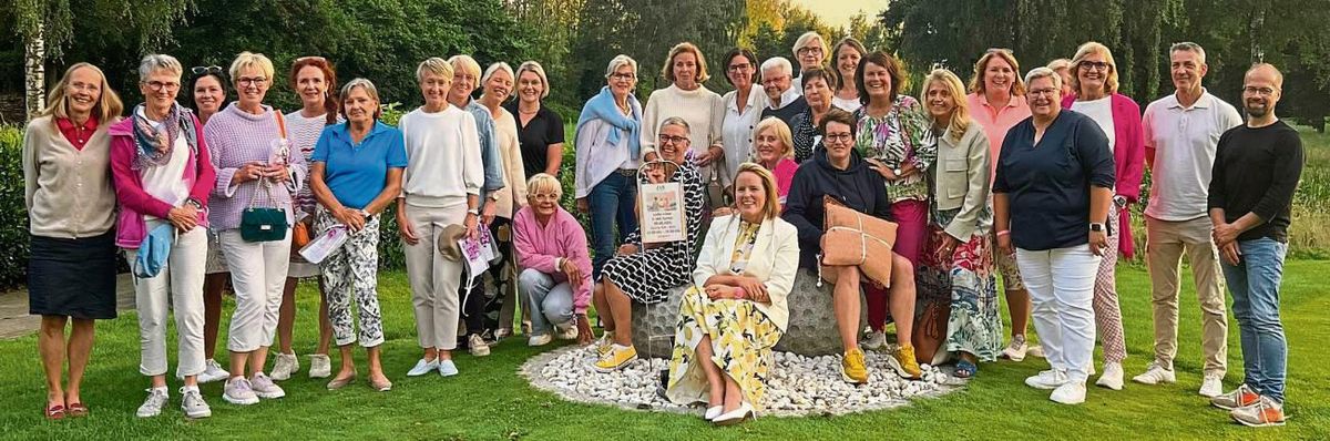 113 Golferinnen kämpften beim JAB Anstoetz Ladies-Cup in den verschiedenen Wertungen wirder um eine gute Platzierung. Das Finale ging jetzt in Lippstadt über die Bühne.