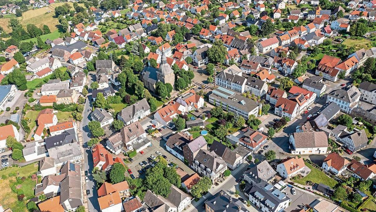 Aktuell liegt der durchschnittliche Quadratmeterpreis für Immobilien in Rüthen bei etwa 1493 Euro für Wohnungen und 1585 Euro pro Quadratmeter für Häuser. Foto: Eickhoff