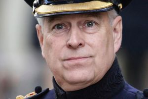 Der frühere Prinz, Andrew Mountbatten-Windsor, muss wegen des Epstein-Missbrauchsskandals in Großbritannien nicht mit strafrechtlicher Verfolgung rechnen. (Archivfoto) - Foto: Olivier Matthys/AP/dpa