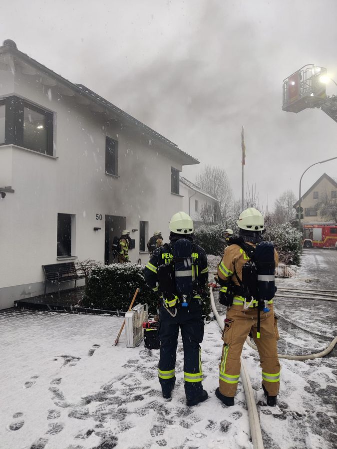 Die Lippstädter Feuerwehr wurde am Donnerstag zu einem Brand in Overhagen alarmiert. Foto: Feuerwehr Lippstadt