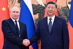 Russlands Präsident Putin will nach dem Gipfel noch eine Militärparade in Peking besuchen. - Foto: Sergei Bobylev/Pool Sputnik Kremlin/AP/dpa