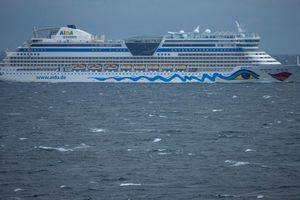 Das Kreuzfahrtschiff «Aidadiva» befindet sich derzeit auf Weltreise. (Archivbild) - Foto: Jens Büttner/dpa