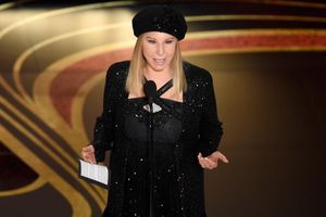 Barbra Streisand, US-Schauspielerin und Sängerin, wollte aufgrund ihrer jüdischen Vergangenheit eigentlich niemals deutschen Boden betreten. - Foto: Chris Pizzello/Invision/AP/dpa