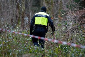 In dem bei Spaziergängern beliebten Gebiet war die Tote gefunden worden. - Foto: Sven Hoppe/dpa
