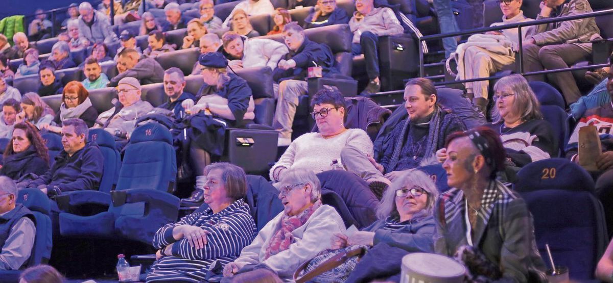 Ausgebucht war das Kino, als das LWL-Zentrum für Suchtmedizin zum Film „One For The Road“ geladen hatte. Fotos: Löseke