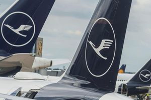 Bei Deutschlands größter Fluggesellschaft droht der nächste Piloten-Streik. (Archivbild) - Foto: Andreas Arnold/dpa