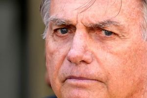 In Brasilien hat das Oberste Gericht mit der Urteilsfindung gegen den früheren Präsidenten Jair Bolsonaro begonnen. (Archivbild) - Foto: Eraldo Peres/AP/dpa