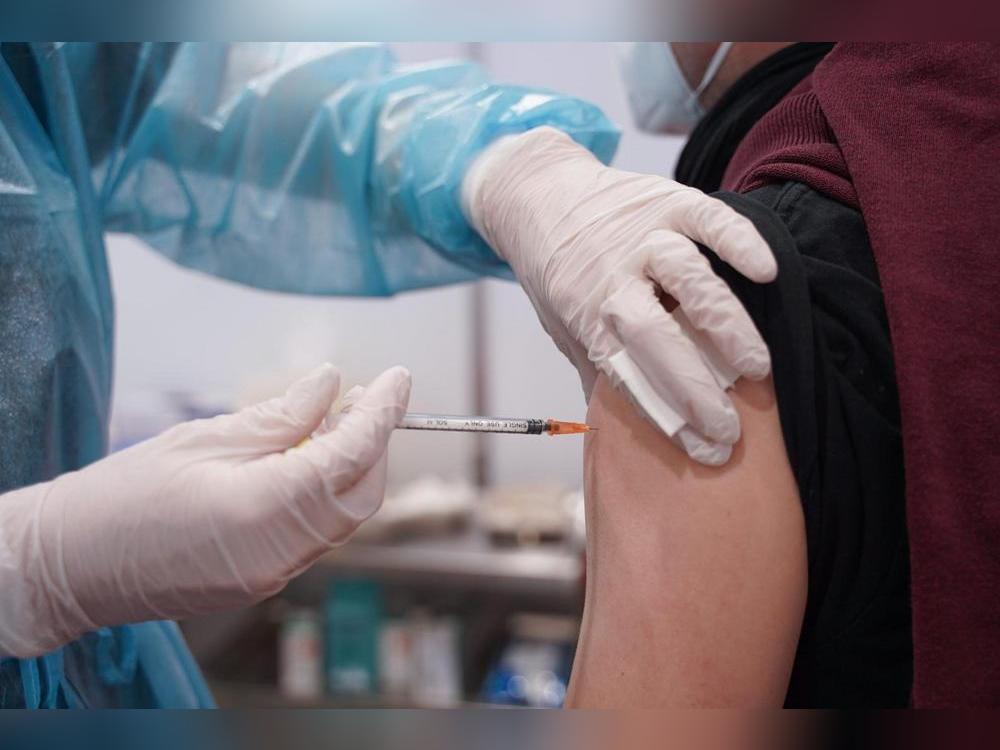 Der Impfstoff Novavax kommt - auch in den Kreis Soest. - Foto: dpa