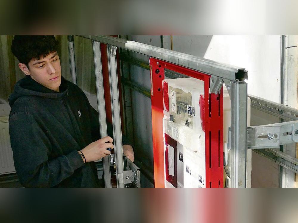 Sanitär, Heizung, Klima: Unter anderem beim Ausbildungsberuf zum Anlagenmechaniker meldet das Handwerk ein Plus. Archivfoto: Behrning