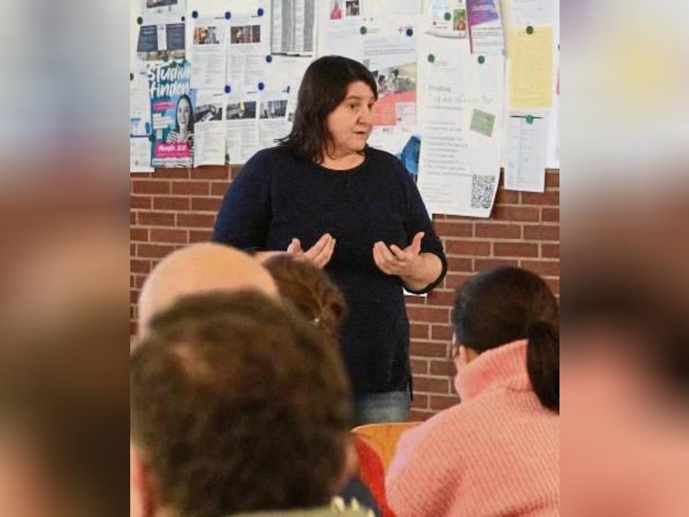 Ranka Bijelic gab den GSO-Eltern wertvolle Tipps zur Mediennutzung ihrer Kinder.