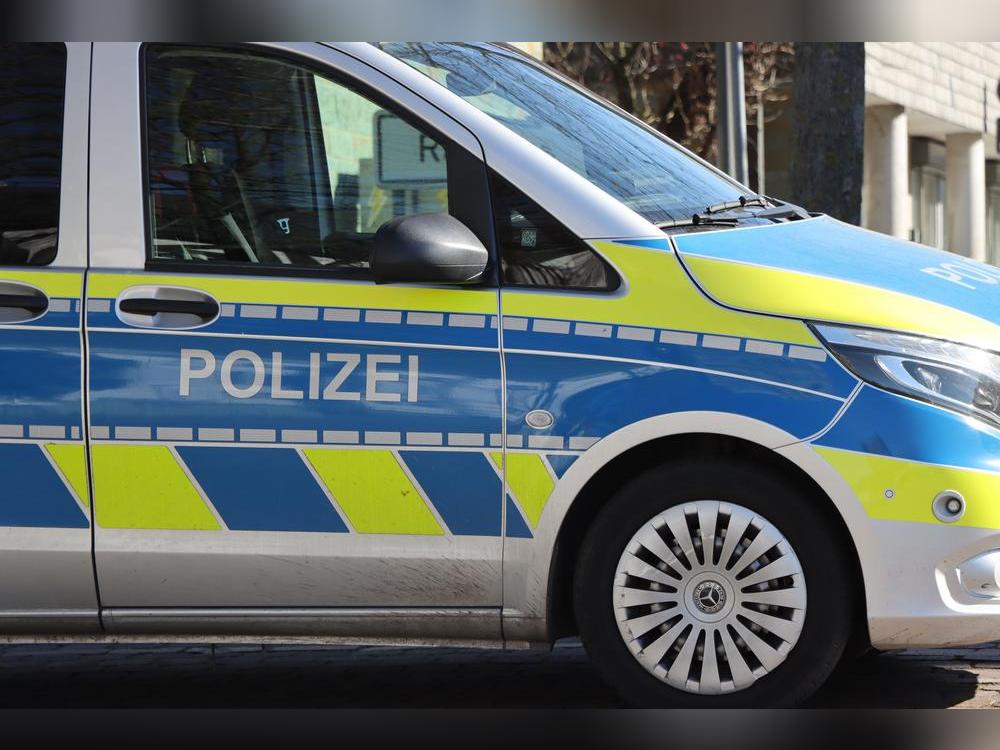Zur Feststellung seiner Personalien musste der Erwitter mit zur Polizeiwache kommen. - Symbolfoto: Dietz 
