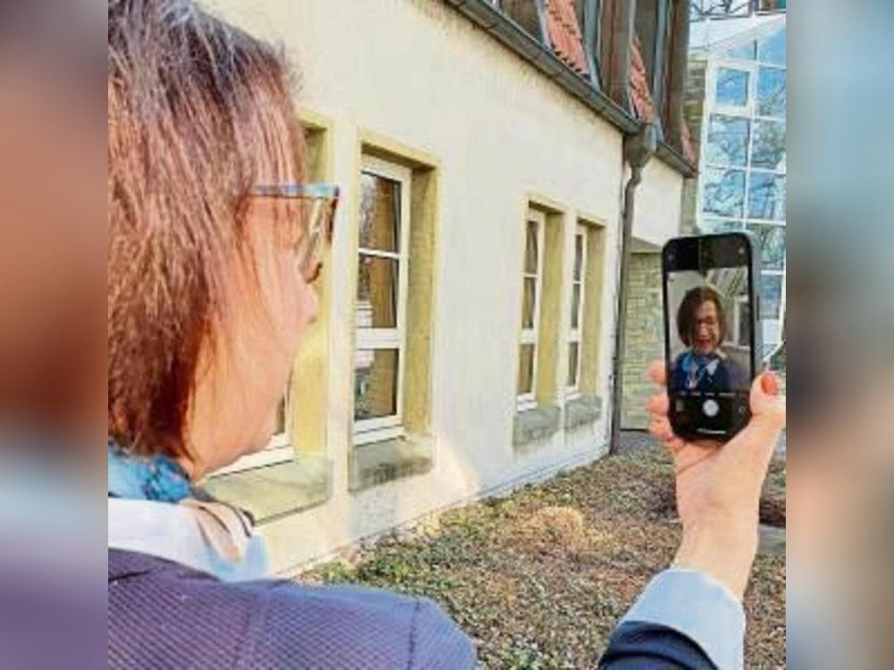 Das Kommunale Integrationszentrum ruft zu einer Selfie-Aktion auf. Schulte-Nölle/ Kreis Soest