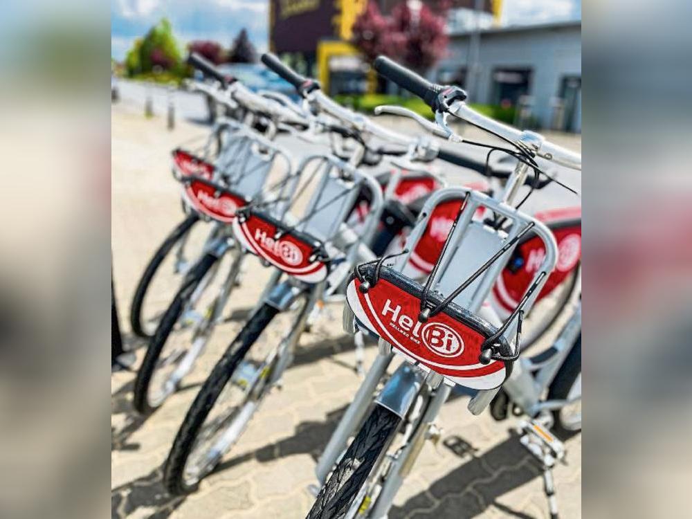 In Lippstadt stehen die HelBi-Leihräder ab sofort unter anderem an der Hansastraße im Gewerbegebiet am Wasserturm bereit. Foto: Winkelmann