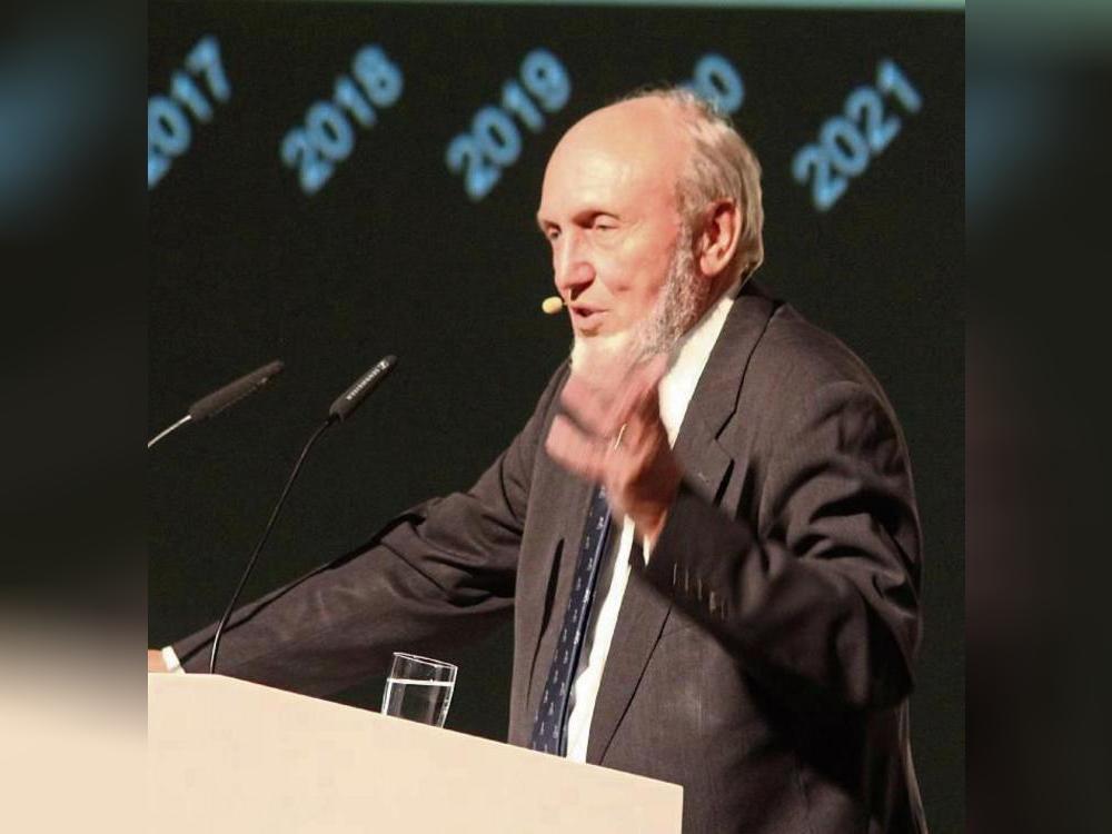 Gestikulierte wild und blickte sorgenvoll in die Zukunft: Hans-Werner Sinn, Ökonom und Ex-Chef des Ifo-Instituts.