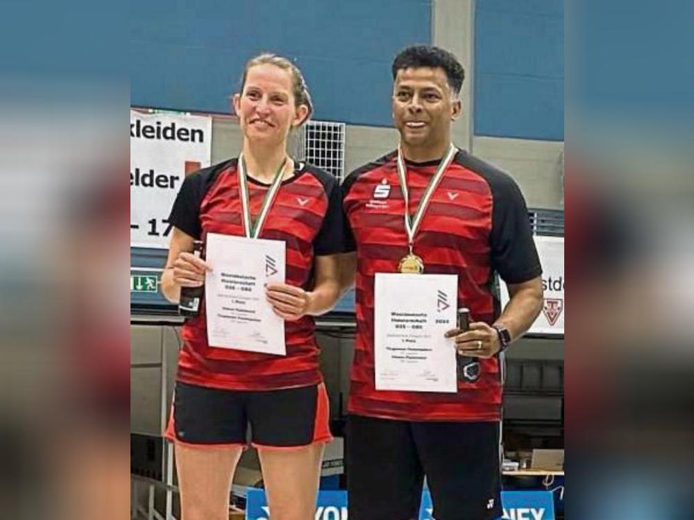 Kein Weg führte an Manon Plaisimond (l.) und Thupeesan Ponampalam vom 1. BV Teutonia vorbei, die sich den westdeutschen Meistertitel im Mixed sicherten.