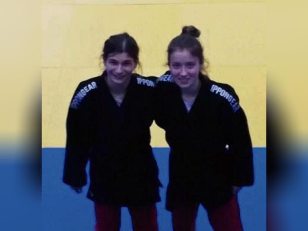 Pia Benzigül (l.) und Bente Pankewitz vom DJV Yawara Lippstadt konnten für ihr Team ordentlich punkten.