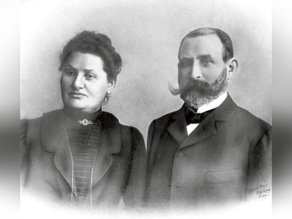 Isaak Rosenfeld war von 1882 bis 1910 Lehrer an der Thora-Schule. Die Schüler verewigten ihn mit einer Karikatur.