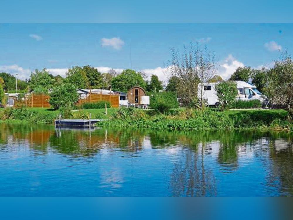 250 Stellplätze, Blockheizkraftwerk, Minigolfanlage, Betreiberhaus und vieles mehr: In Lippetal steht ein über sieben Hektar großer Campingplatz zum Verkauf.