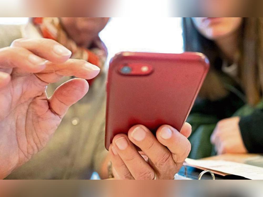 Formate, die sich im Mikado bewährt haben, sollen auch im neuen Mehrgenerationentreffpunkt im Norden Einzug halten: Dazu gehört etwa eine Digitale Sprechstunde. Foto: DPA