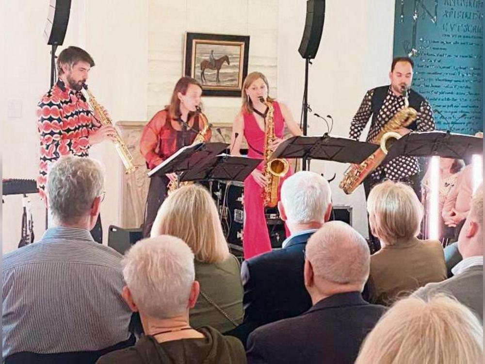 „Quirky Nightclub Chronicles“ hatte das Arcis Saxophon Quartett bei den „Museumskonzerten“ im Gepäck. Das Spektrum reichte von Zappa bis hin zu Piazzolla. Foto: Hartleb