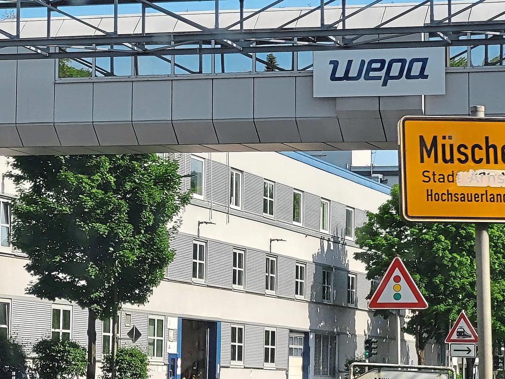Die Wepa-Zentrale in Arnsberg. Foto: Schwade
