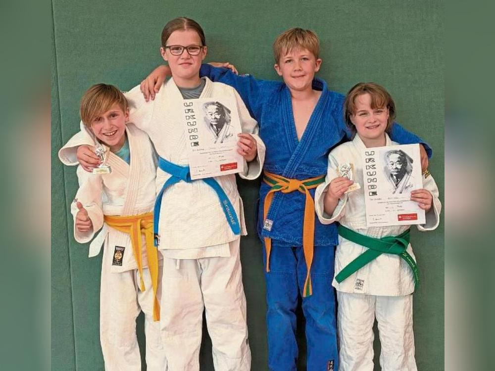 Bei den Westfalen-Einzelmeisterschaften der Judoka setzten sich auch die Nachwuchssportler der BSG Benninghausen sehr gut ins Szene.