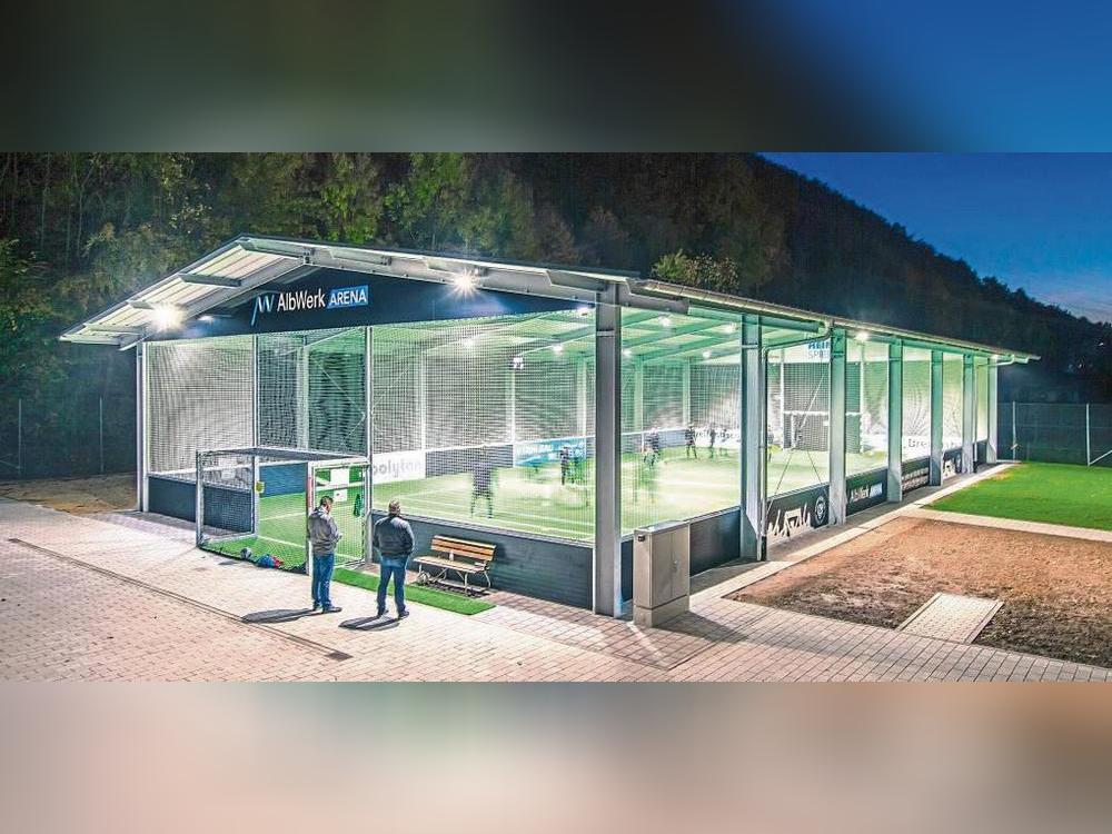 Freilufthalle am Fuße der schwäbischen Alb: Im baden-württembergischen Geislingen an der Steige gibt’s mit der Alb-Werk-Arena zum Beispiel schon ein entsprechendes Angebot.