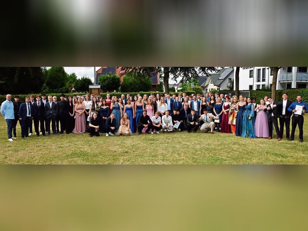 In Schale geworfen hatten sich alle 84 Schülerinnen und Schüler des 10. Jahrgangs der Sekundarschule. Foto: Kossack