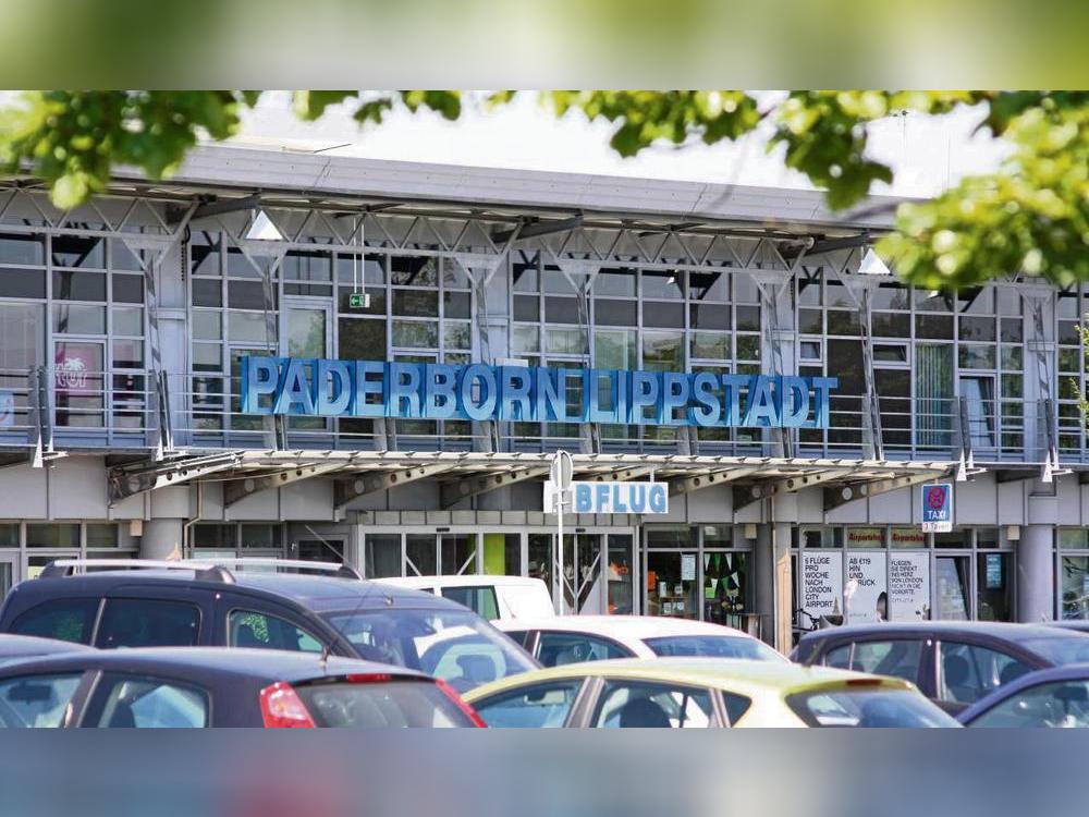 Auch vom Airport in Ahden werden in den Ferien wieder zehntausende Reisende in den Urlaub starten. Foto: Niggenaber