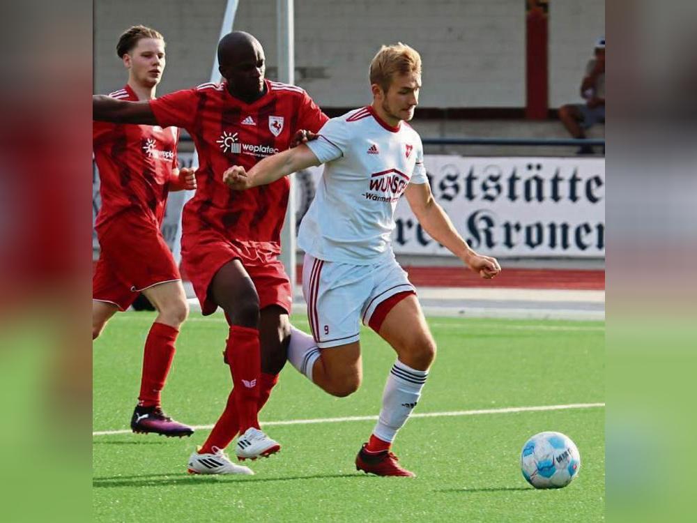 RW Horn (in Weiß) setzte sich in Erwitte mit 3:1 durch und steht damit am Sonntag im Spiel um Platz 3. Foto: Feichtinger