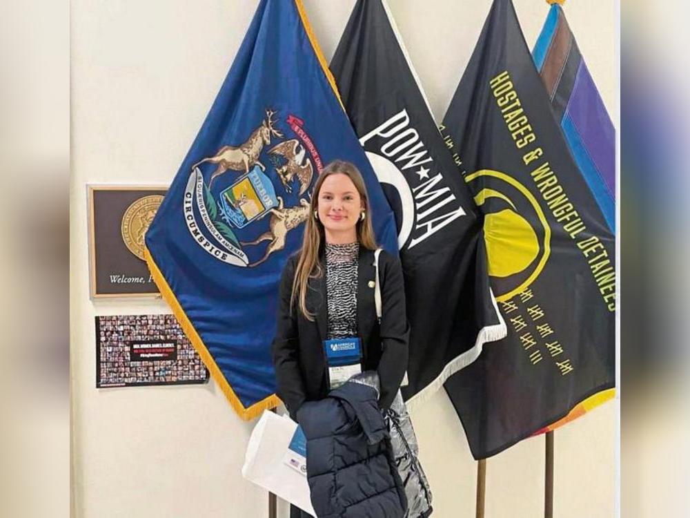Während ihres USA-Aufenthaltes besuchte Ella Hötte für fünf Tage Capitol Hill in Washington. Die Bewerbungsfrist für das nächste Stipendium des Parlamentarischen Patenschafts-Programms 2026/2027 endet am 12. September.