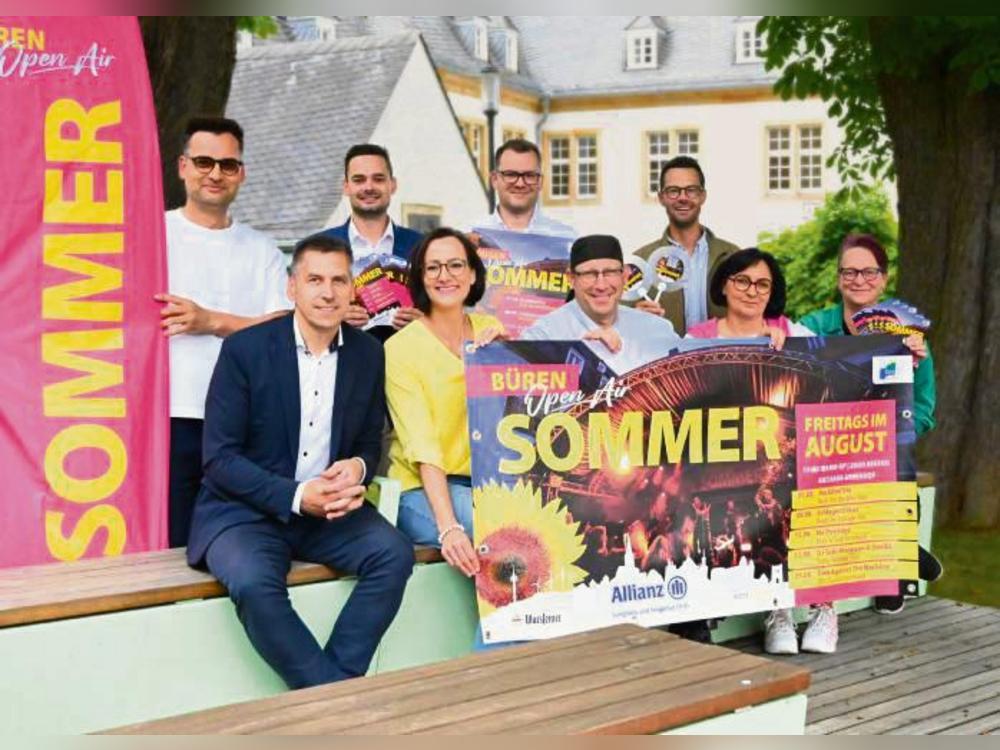 Freitags im August heißt es wieder: Open-Air-Sommer im Rathaus-Innenhof.