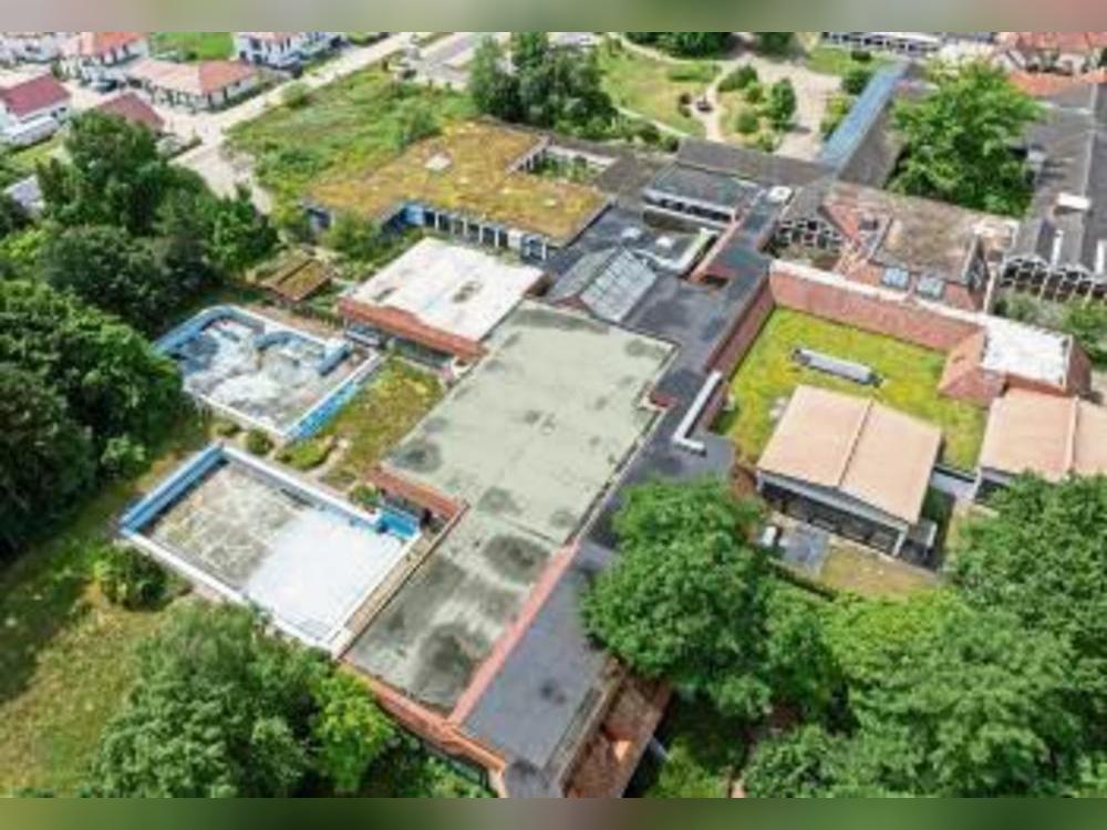 Unser Überflieger hatte am Freitag die Therme in den Fokus gerückt. Foto: Eickhoff