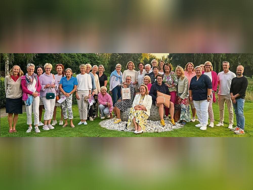 113 Golferinnen kämpften beim JAB Anstoetz Ladies-Cup in den verschiedenen Wertungen wirder um eine gute Platzierung. Das Finale ging jetzt in Lippstadt über die Bühne.