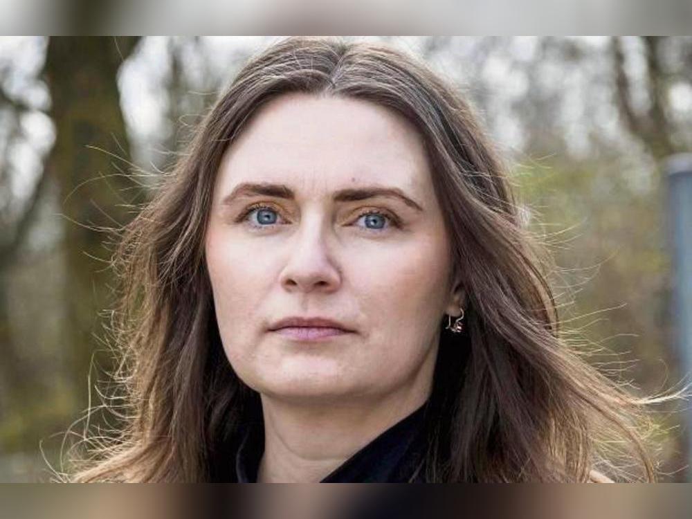 Elina Penner lässt ihre eigenen Migrationserfahrungen immer wieder in ihre Werke einfließen. Foto: Kai Senf