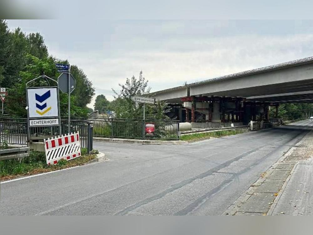 B 55-Brücke zurück im Bau-Modus: Die Firma Echterhoff (Westernkappeln-Velpe) übernimmt den Bau der neuen Margaretenseebrücke. Die Baustelle wird derzeit noch eingerichtet. Foto: Cegelski