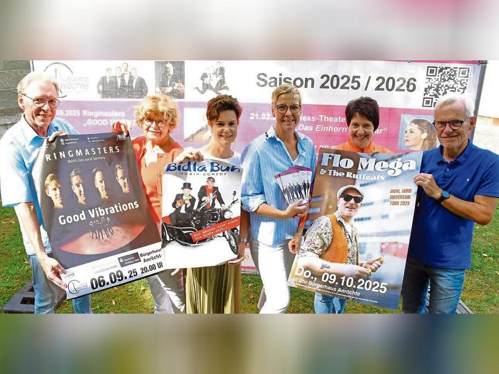 Werben für das neue Programm des Kulturrings Anröchte (v.l.): Horst Erlemann, Ulrike Eickel, Verena Rüther, Christina Holzdeppe, Petra Kussmann und Wolfgang Dreger. Foto: Giannakis