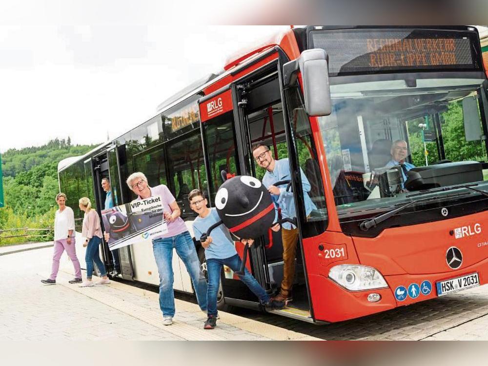Eine Woche lang Bus und Bahn auf Herz und Nieren testen: Das ist ab 16. September im Zuge der Europäischen Mobilitätswoche möglich. Foto: RLG