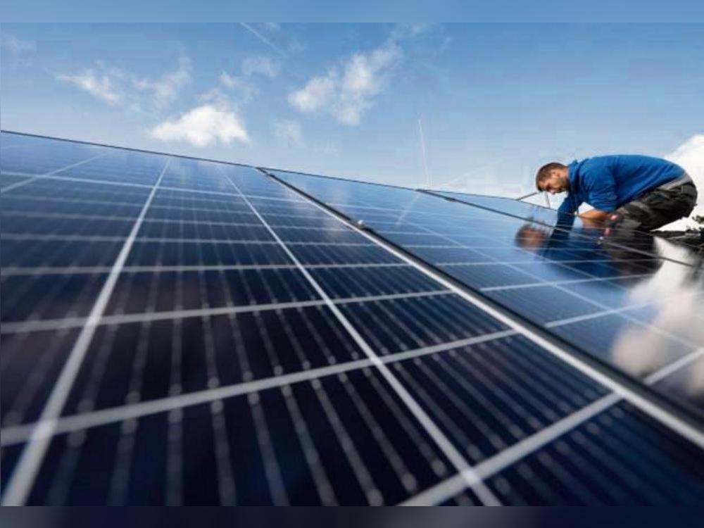 Die Energiewende müsse für alle bezahlbar und machbar sein, unter anderem durch Mieterstromprojekte. Foto: dpa