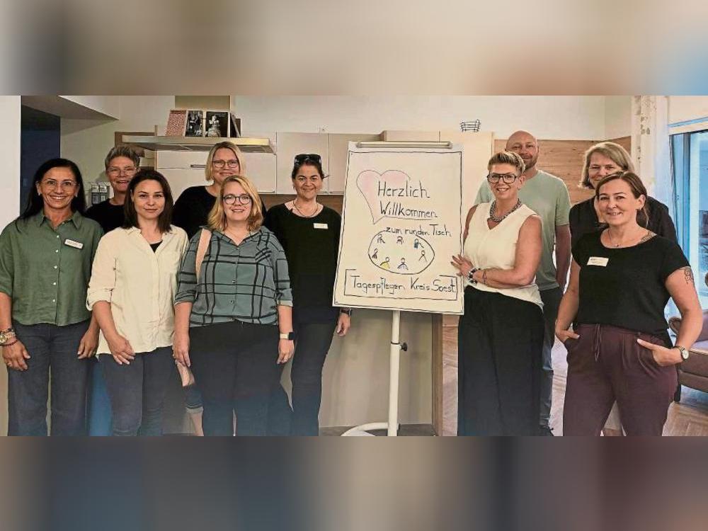 Gemeinsam voneinander lernen: Leitungen von Tagespflegeeinrichtungen im Kreis Soest haben bei einem Treffen ein Netzwerk gegründet, um enger zu kooperieren.